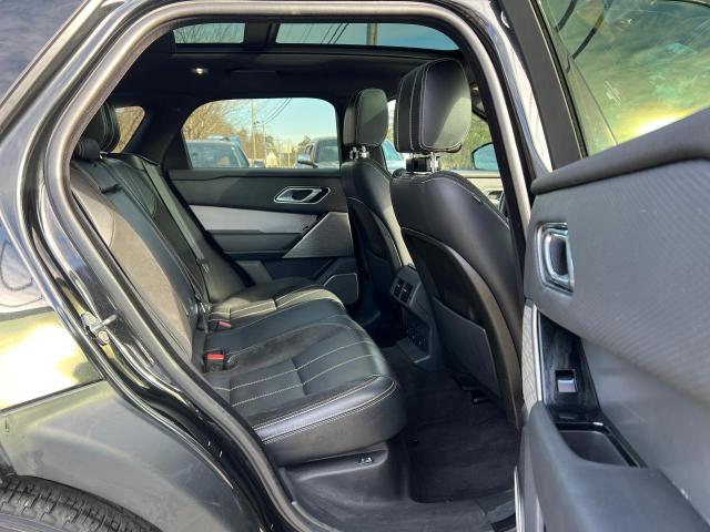 SALYL2RV6JA760877 Land Rover Range Rover Velar R-dynamic Se