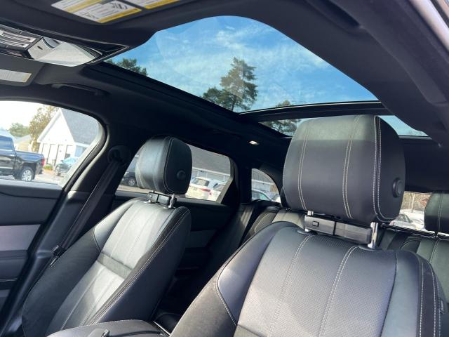 SALYL2RV6JA760877 Land Rover Range Rover Velar R-dynamic Se