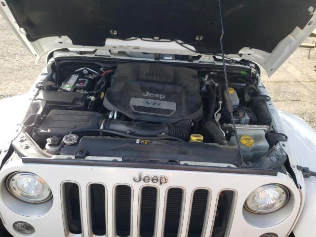 1C4HJWEG5JL924197 Jeep Wrangler Unlimited Sahara