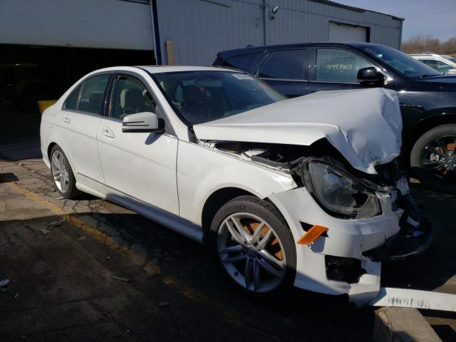 VIN WDDGF8AB2DG138041 2013 Mercedes-Benz C-Class, 3... no.4