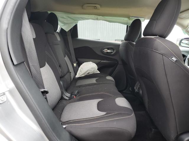 1C4PJLAB6HW561728 Jeep Cherokee Sport