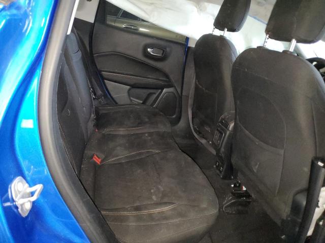 3C4NJDAB9JT374766 Jeep Compass Sport
