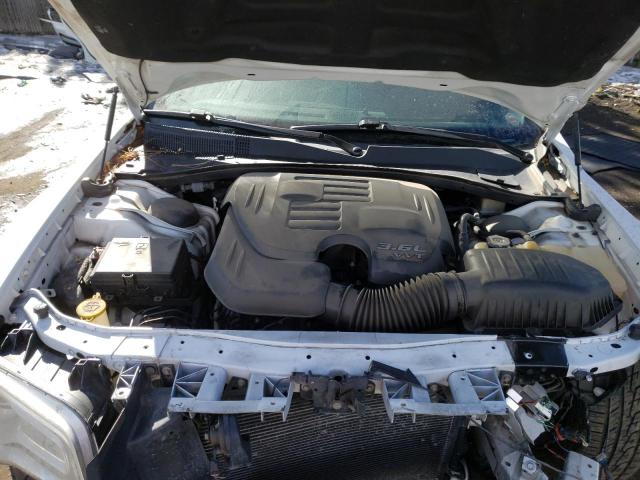 Chrysler 300C 2016 2C3CCAKG4GH161790 Image 11