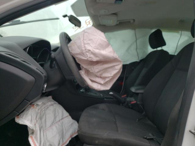 2015 FORD FOCUS SE 1FADP3F25FL202305