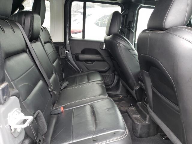 1C4HJXEN3KW687794 Jeep Wrangler Unlimited Sahara