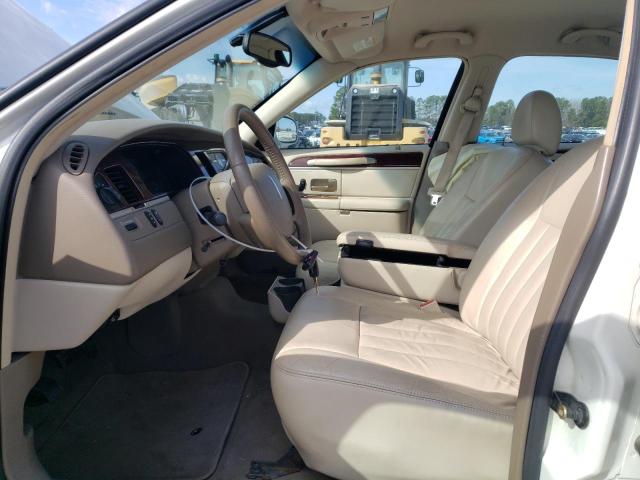 1LNHM81WX5Y661824 Lincoln TOWNCAR