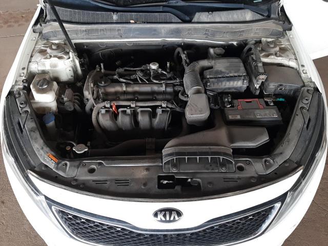 KNAGM4A75F5605176 KIA Optima Lx