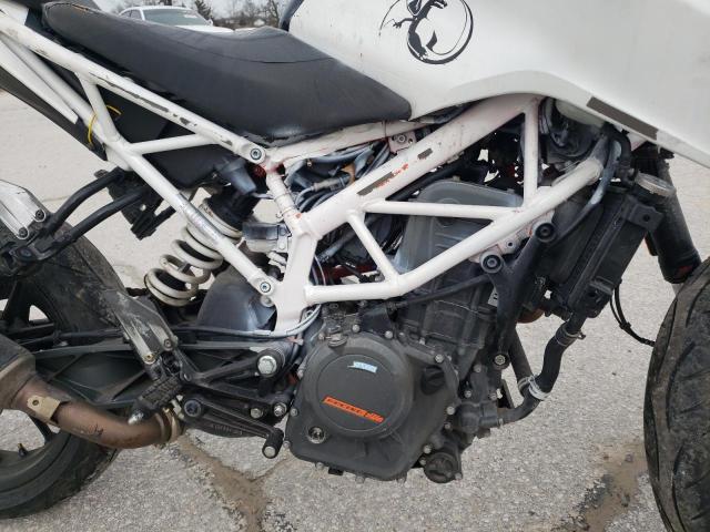 2017 KTM 390 DUKE - MD2JPJ402HC239604
