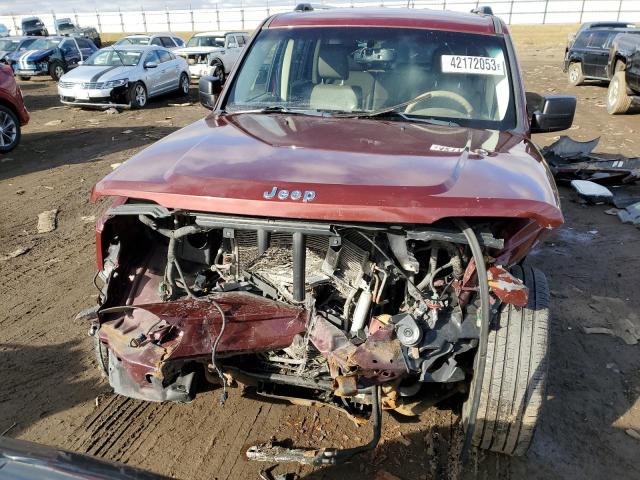 1J8GN58K78W115201 Jeep Liberty