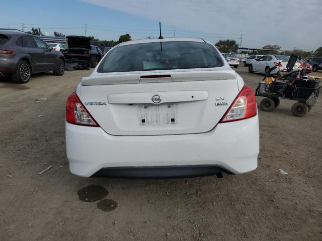 2018 NISSAN VERSA S 3N1CN7AP3JL848478