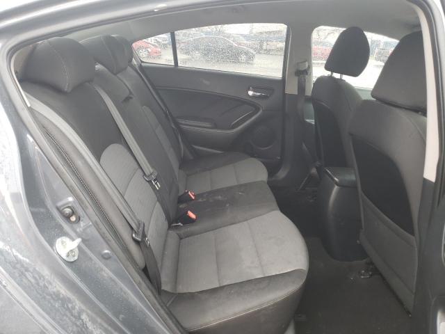 KNAFX4A65G5553964 KIA FORTE LX