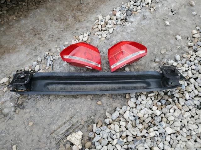 2015 VOLKSWAGEN PASSAT S - 1VWAT7A34FC034735