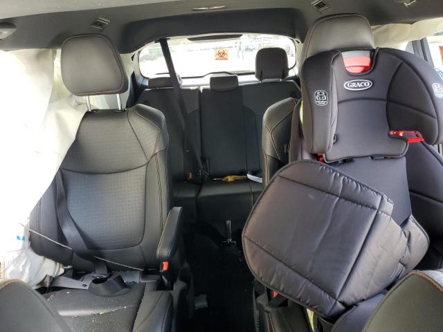 2022 TOYOTA SIENNA XSE - 5TDDRKEC2NS107710