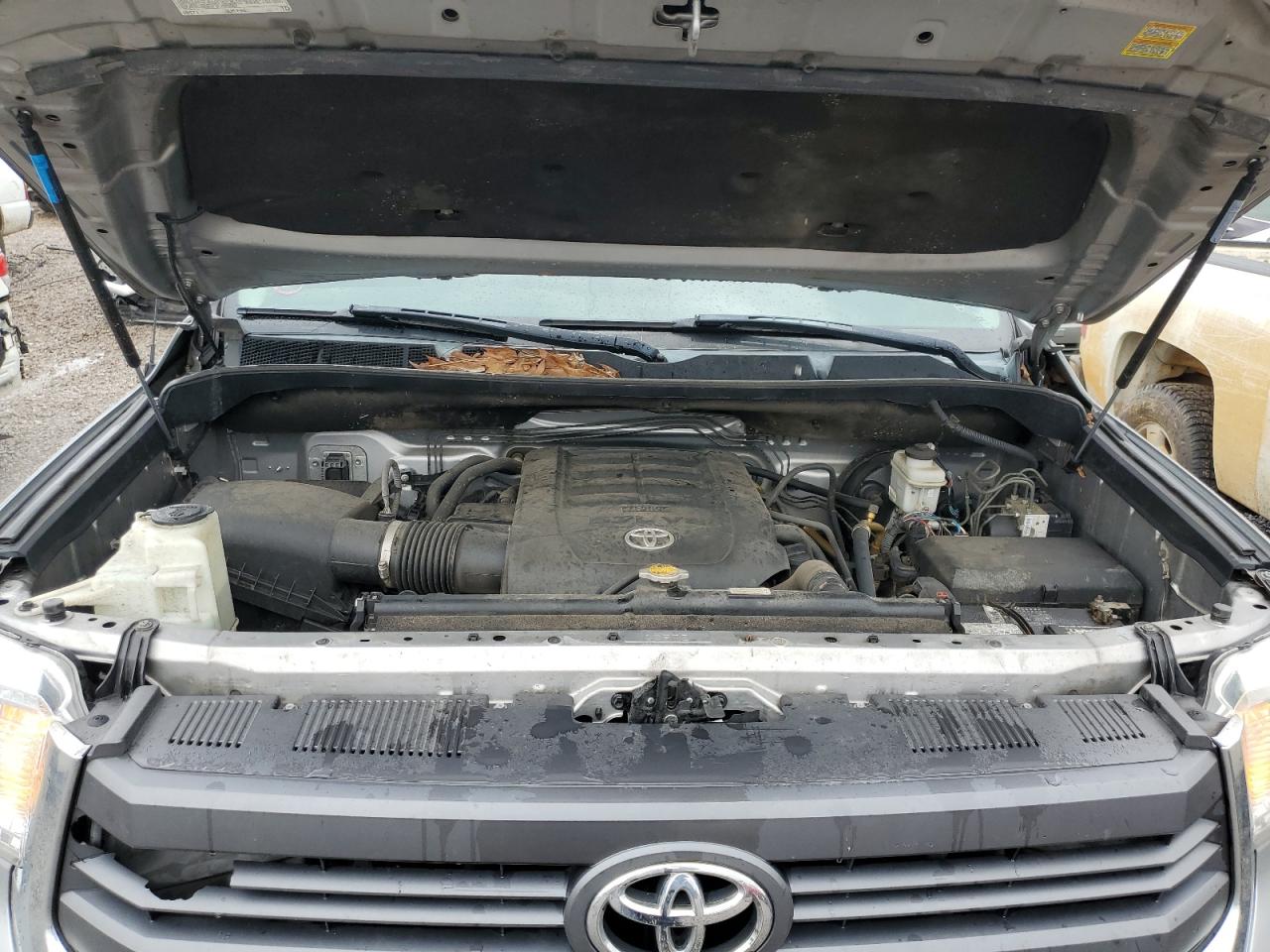5TFDW5F15FX454614 2015 Toyota Tundra Sr5 5.7L V8