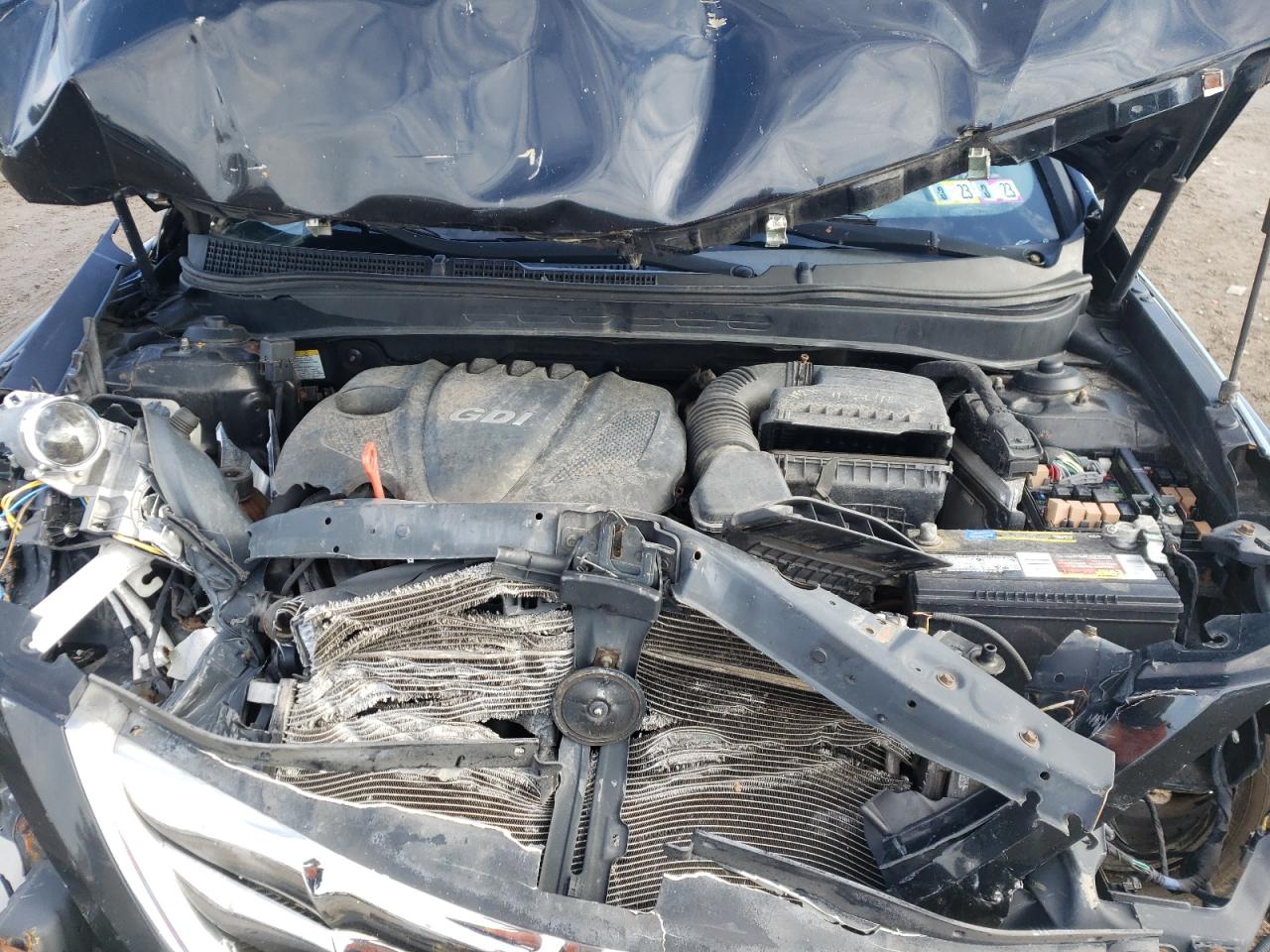 2011 Hyundai Sonata - Image 11