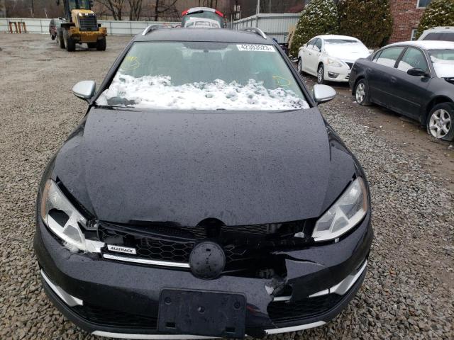 2017 VOLKSWAGEN GOLF ALLTR - 3VWH17AU7HM536122