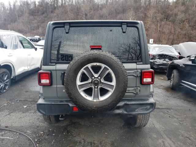 1C4HJXEN3KW687794 Jeep Wrangler Unlimited Sahara