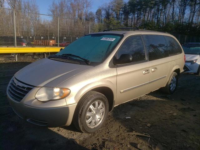 2005 Chrysler Town & Country Touring