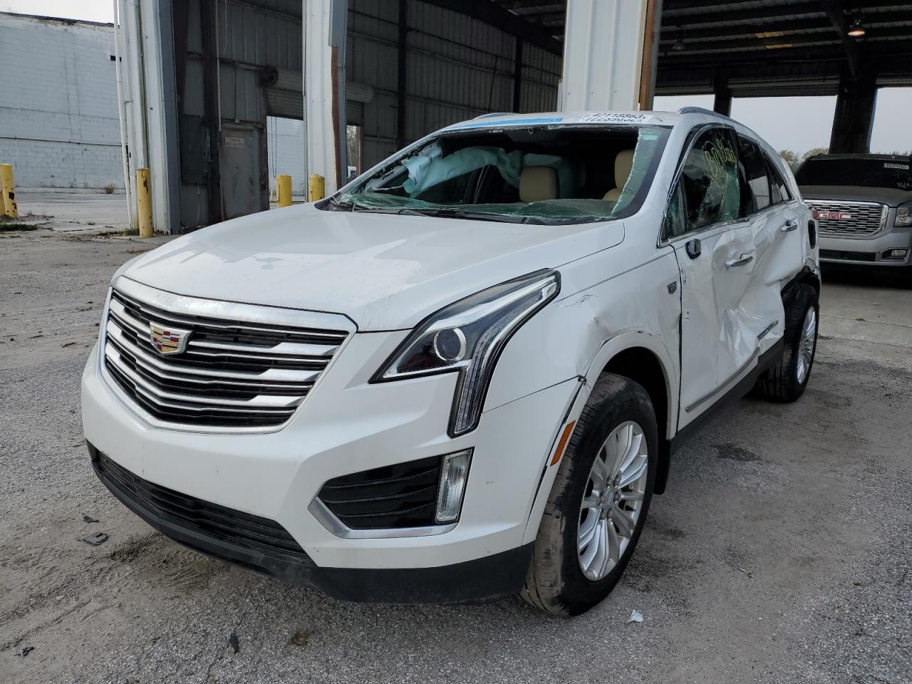 1GYKNARS0JZ102006 CADILLAC XT5 2018