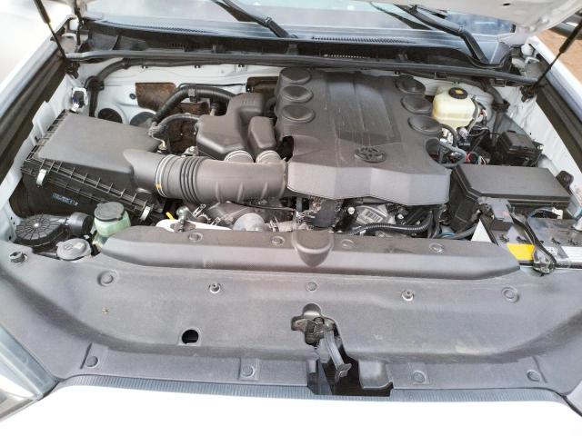 2020 TOYOTA 4RUNNER SR JTEBU5JR0L5786800