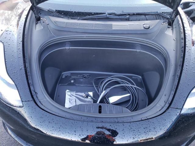 5YJ3E1EA4JF098961 Tesla MODEL 3