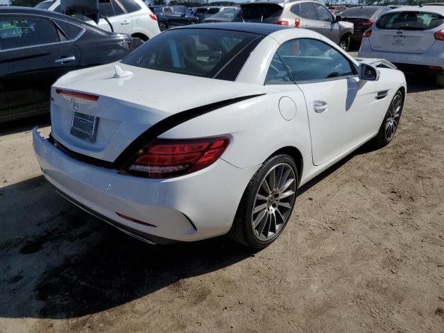 2020 MERCEDES-BENZ SLC 300 - W1KPK3JAXLF169788