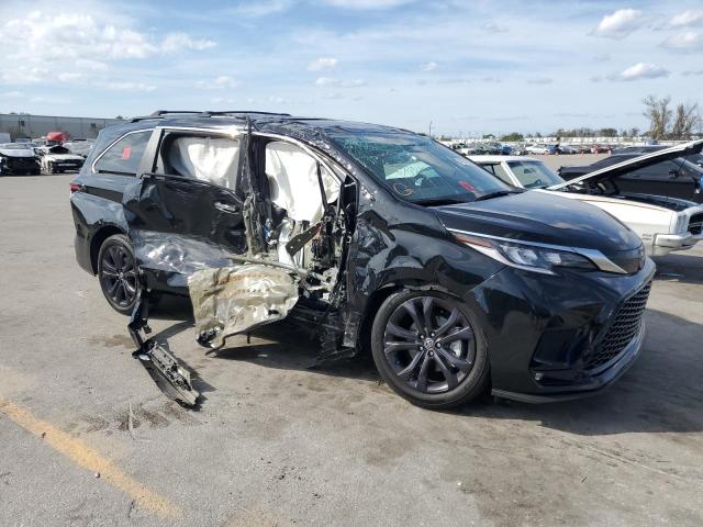 2022 TOYOTA SIENNA XSE - 5TDDRKEC2NS107710