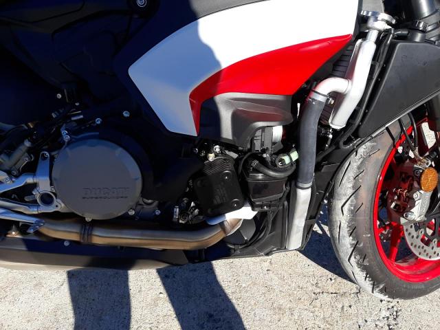 2022 DUCATI PANIGALE V - ZDMHAATW3NB008387
