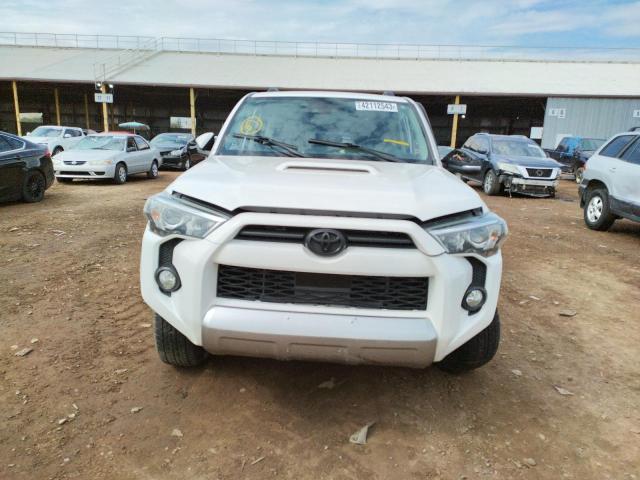 2020 TOYOTA 4RUNNER SR JTEBU5JR0L5786800