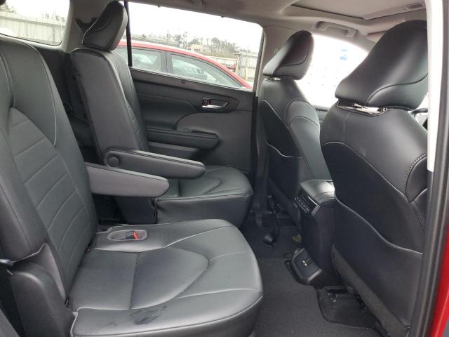 2021 TOYOTA HIGHLANDER 5TDGZRAH6MS521837