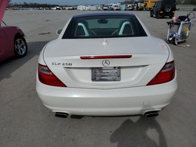 2015 MERCEDES-BENZ SLK 250 - WDDPK4HA8FF102185