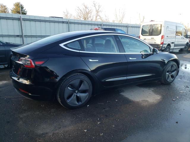 5YJ3E1EA4JF098961 Tesla MODEL 3
