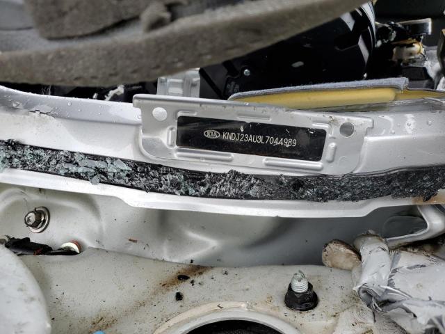 2015 KIA SOUL + - KNDJP3A53F7180411