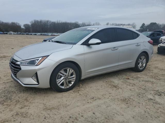 2019 HYUNDAI ELANTRA SE - KMHD84LF5KU754214