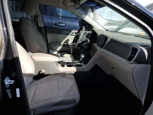 KNDPMCAC6J7426426 KIA Sportage Lx