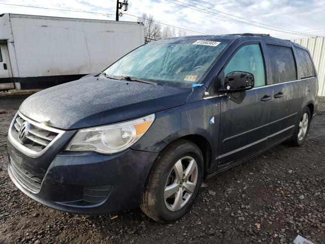 2009 Volkswagen Routan SE