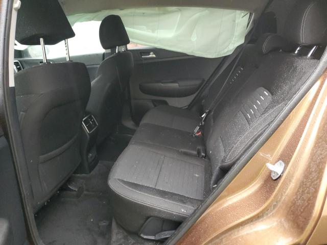 KNDPMCAC2J7363485 KIA Sportage Lx