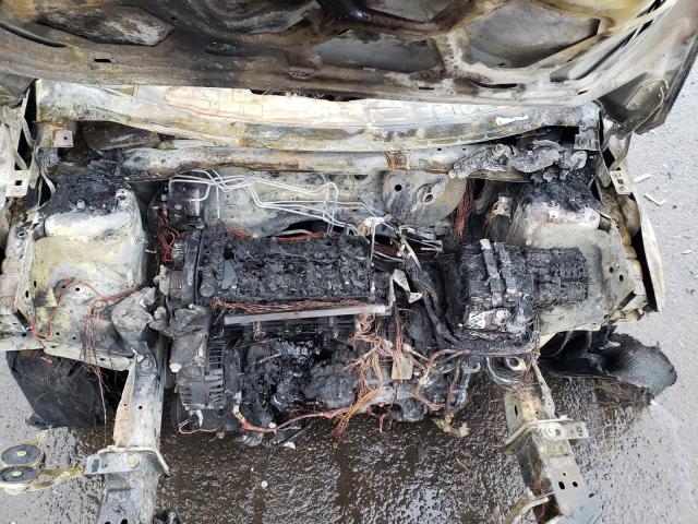 3FADP4EJ9FM105430 Ford FIESTA SE