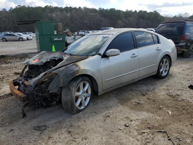 2004 Nissan Maxima SE