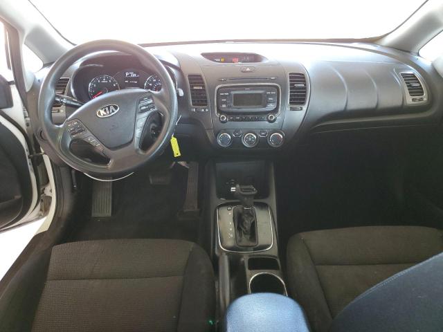 3KPFK4A76JE213213 KIA FORTE LX