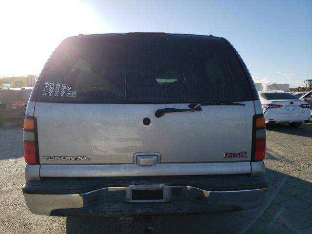 3GKEC16T14G335469 GMC Yukon Xl C1500