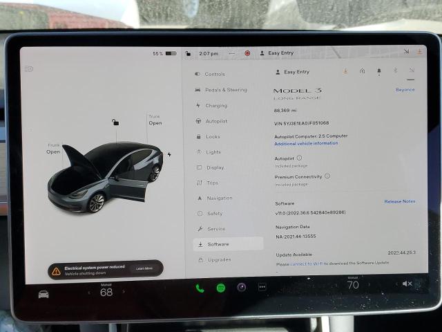 5YJ3E1EA0JF051068 Tesla MODEL 3