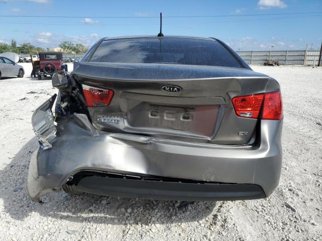 KNAFU4A23B5353860 KIA FORTE EX