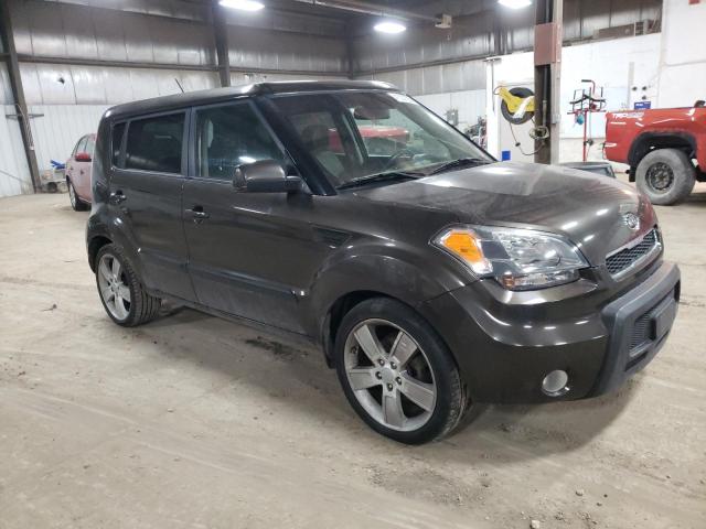 KNDJT2A20B7201138 KIA SOUL +