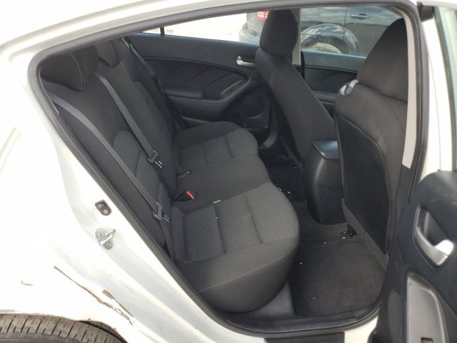 3KPFK4A73HE097009 KIA FORTE LX