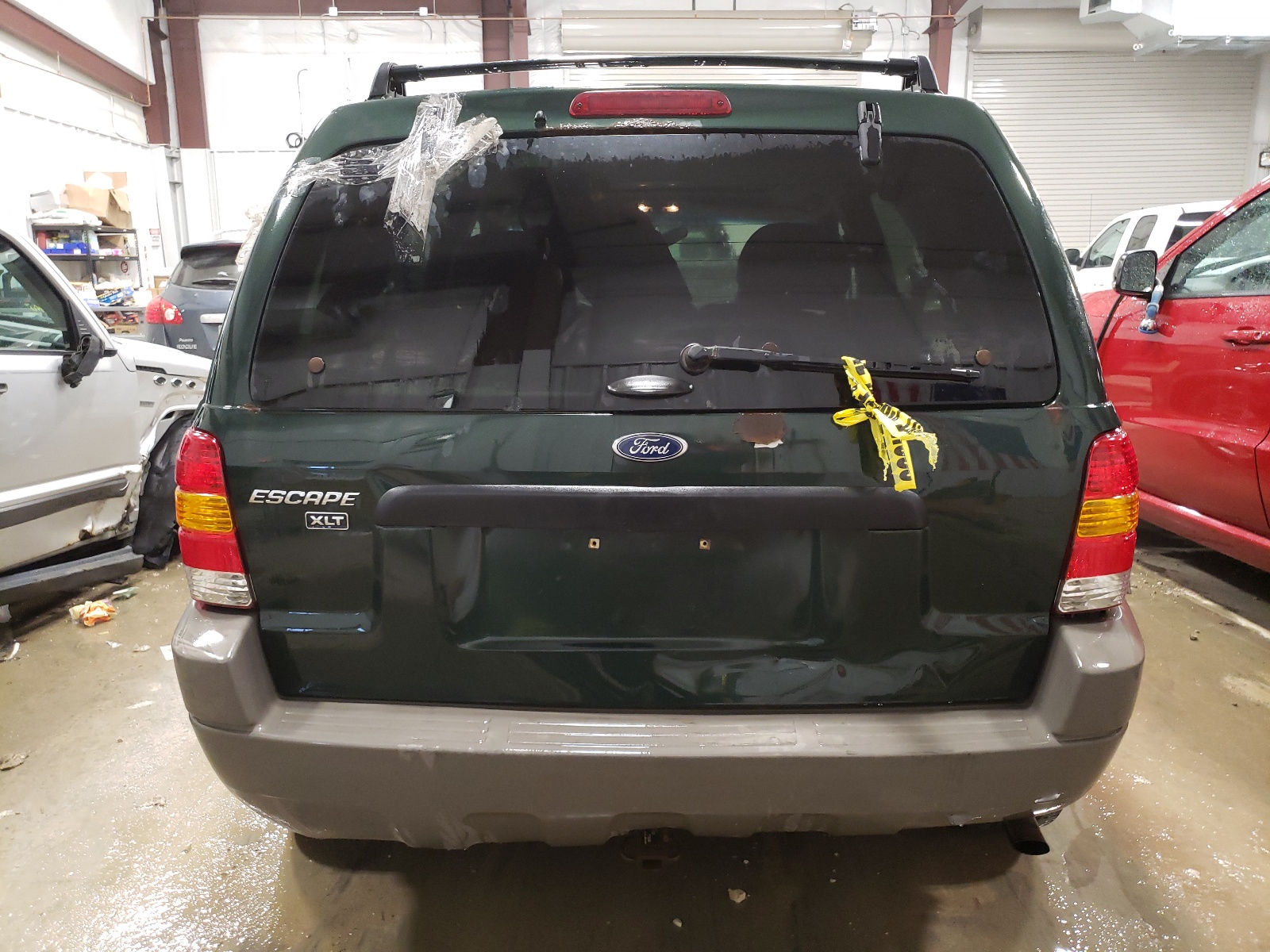 1FMYU04112KC92805 2002 Ford Escape Xlt