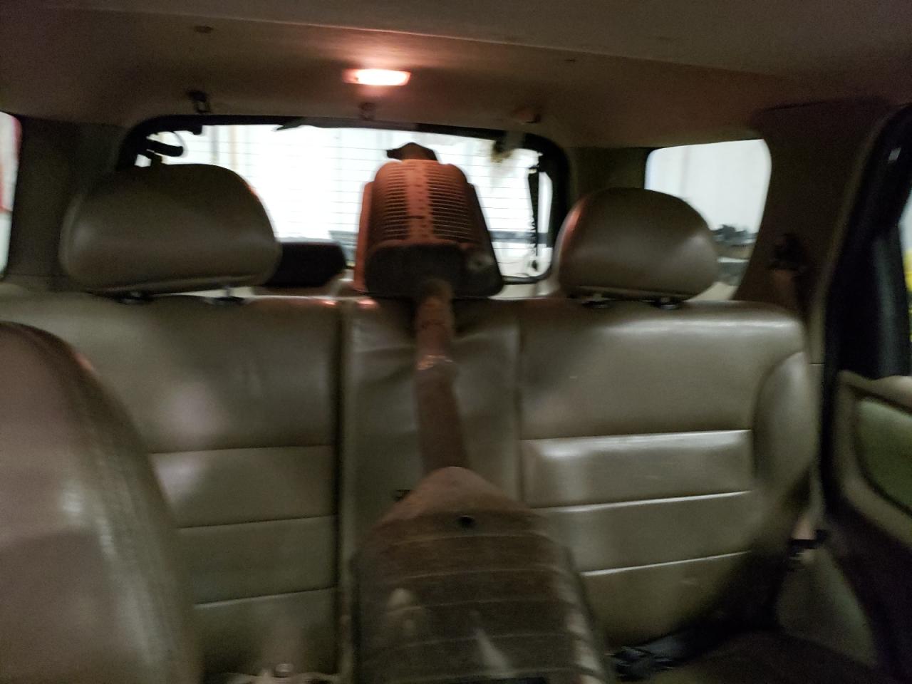 2002 Ford Escape Xlt VIN: 1FMYU04112KC92805 Lot: 41886883