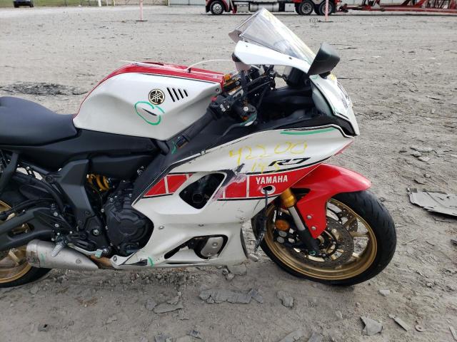 2022 YAMAHA YZFR7 JYARM38E6NA003057