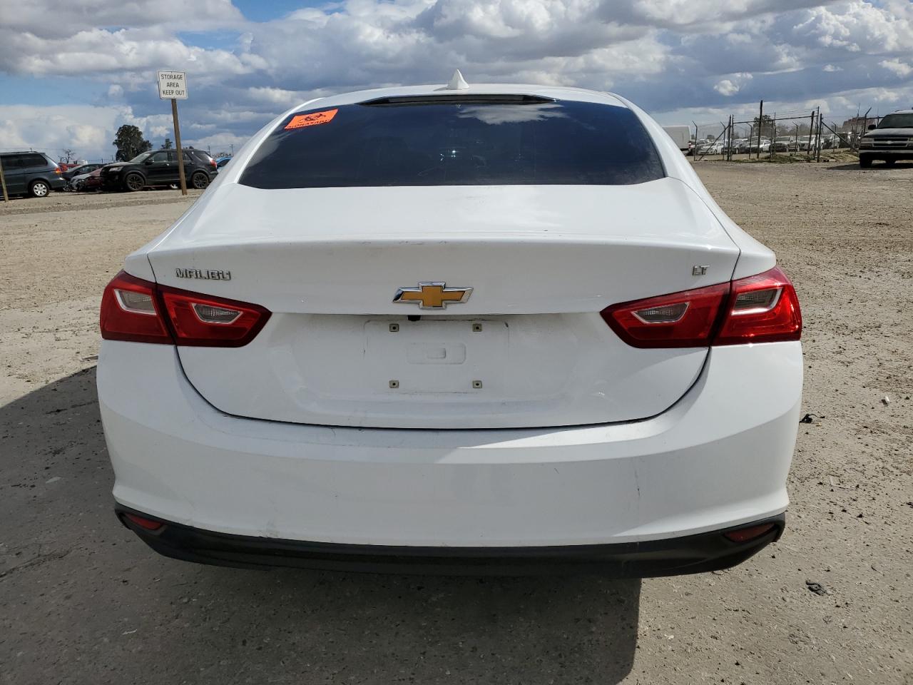1G1ZD5ST2JF274324 CHEVROLET MALIBU 2018