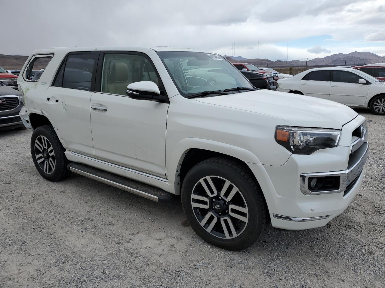 JTEBU5JR9J5570862 TOYOTA 4RUNNER 2018